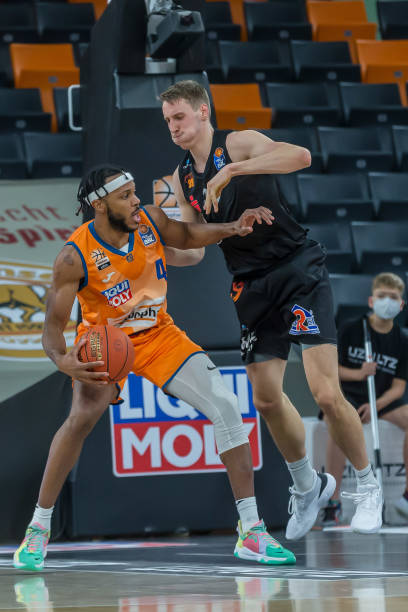 风的配合堪 风的配合堪